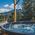 Czarne Wierchy Mountain Retreat 샬레 코스실리스코
